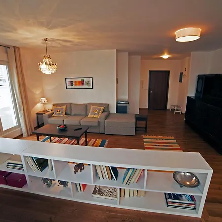 Arena Penthouse Apartament