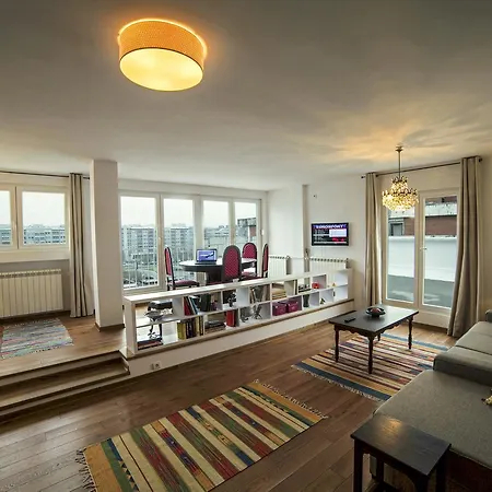 Arena Penthouse Apartament *